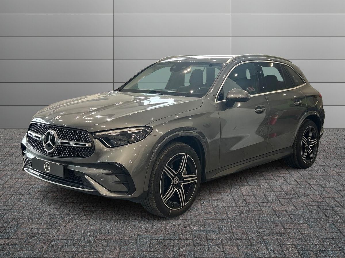 Mercedes-Benz GLC 220 d AMG Premium Plus 4matic 