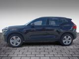 Volvo XC40 2.0 Core 2WD SHZ KAMERA NAVI AHK LED - Volvo XC40 Core mit Benzin-Antrieb