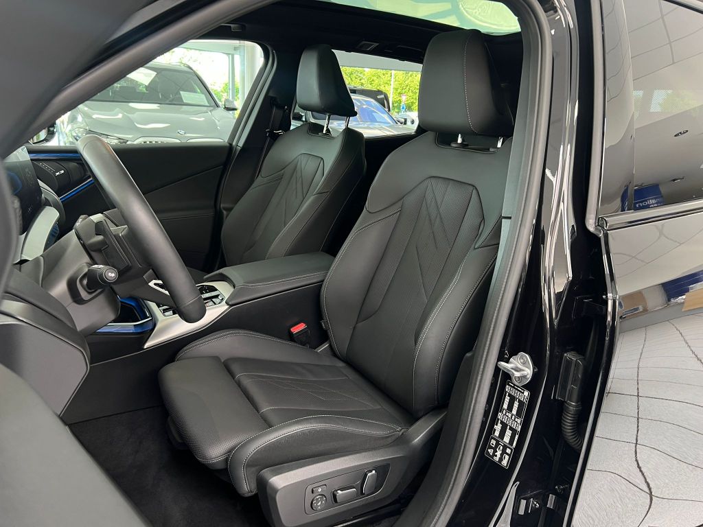 BMW X3 xDrive20d M Sport Pro*PANO*H/K*AHK*MEMO*360°