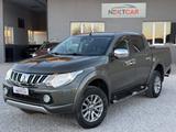 Mitsubishi L200 2.4 DI-D/154CV Double Cab Inform - gebrauchte Mitsubishi L200 aus dem Jahr 2016