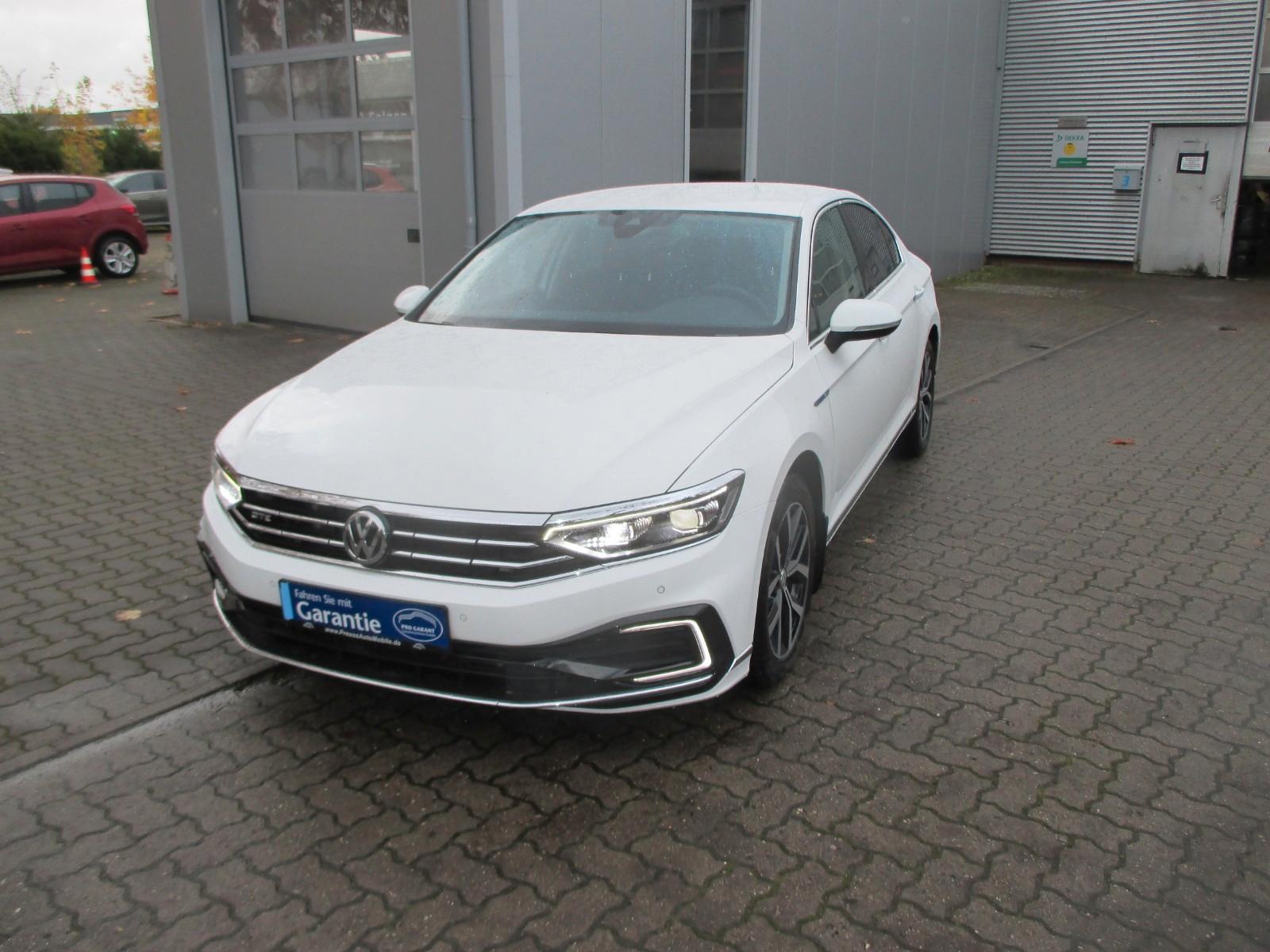 Volkswagen Passat Lim. GTE+Navi+LED+AHK+Hybrid