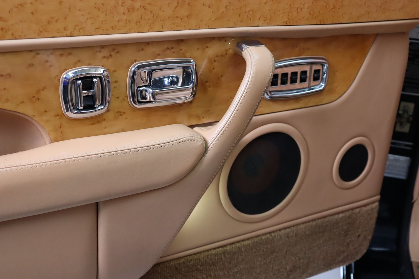 Fahrzeugabbildung Bentley Azure Mulliner Cabriolet * Top-Zustand