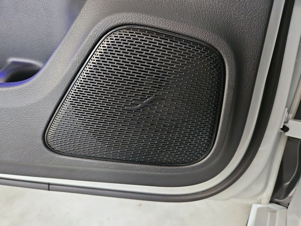 Fahrzeugabbildung Mercedes-Benz CLA 200 SB AMG Night AHK LED 360° Sport Sound