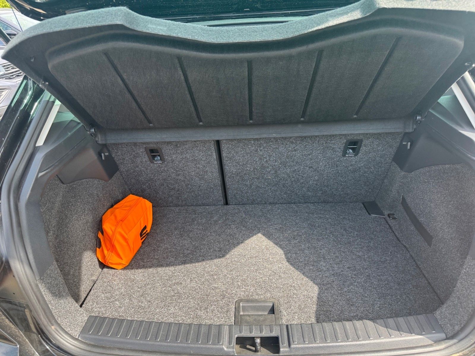 Fahrzeugabbildung SEAT Ibiza Style 1.0 TSI