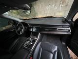 Audi Q7 45 TFSI quattro tiptronic - - gebrauchte Audi Q7 aus dem Jahr 2021