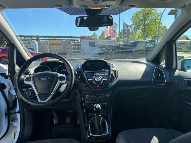 Ford B-MAX Titanium