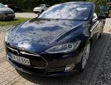Tesla Model S P85 PERFORMANCE - mit Elektro-Antrieb: Sportwagen