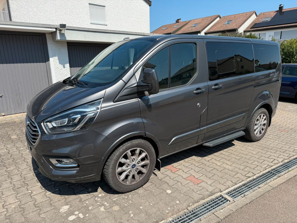 Image of Ford Tourneo Custom