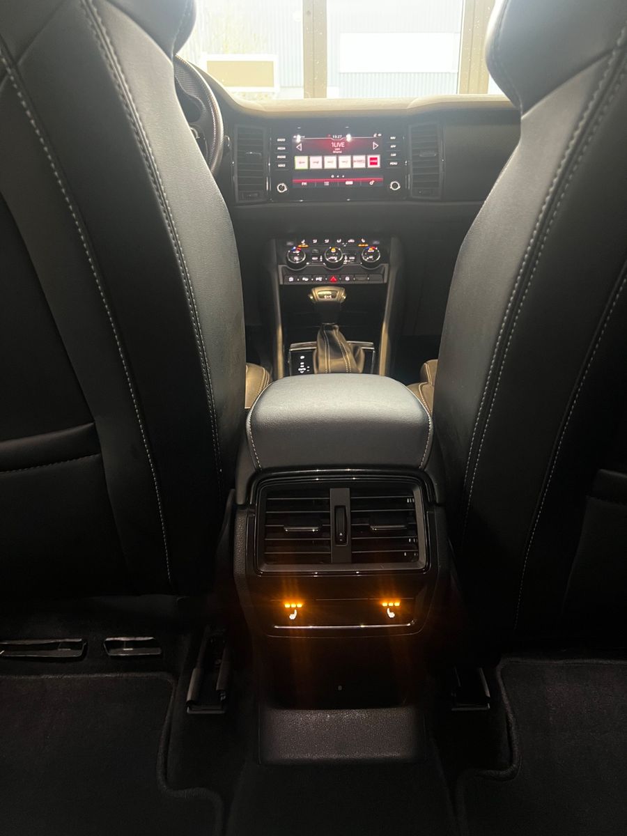 Fahrzeugabbildung SKODA Skoda Kodiaq * SPORTLINE * 4x4* RS SITZE *