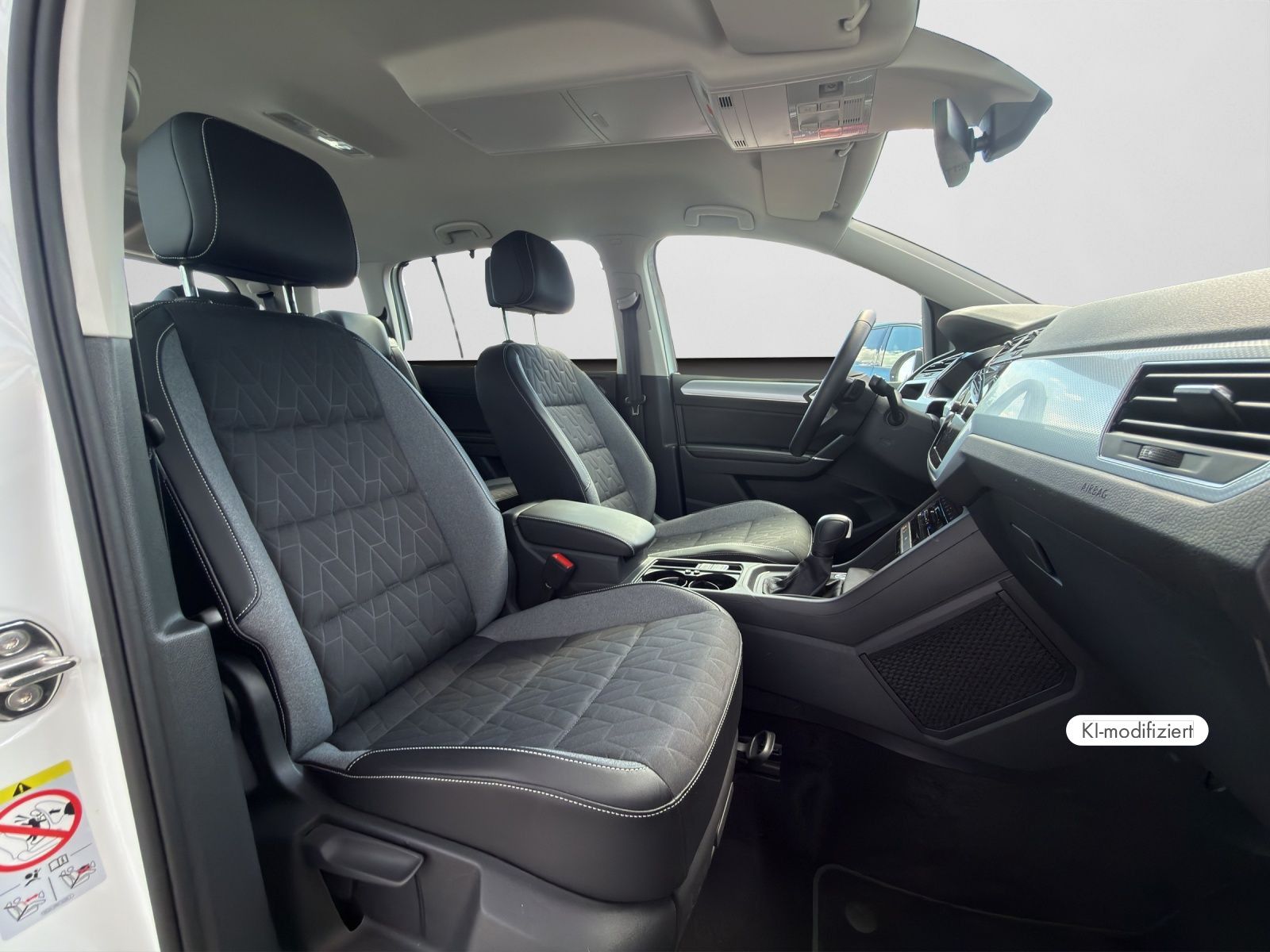 Volkswagen Touran GOAL 2.0 TDI DSG 7-SITZER NAVI RFK GJR foto 4