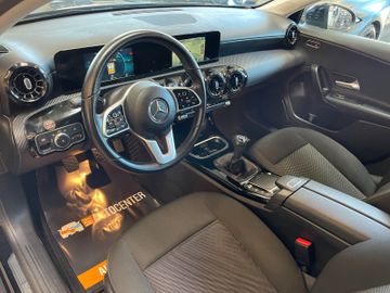 Mercedes-Benz A 180 d  *TACHODIGITAL*MBUX*NAVI*KAM*1.HAND*