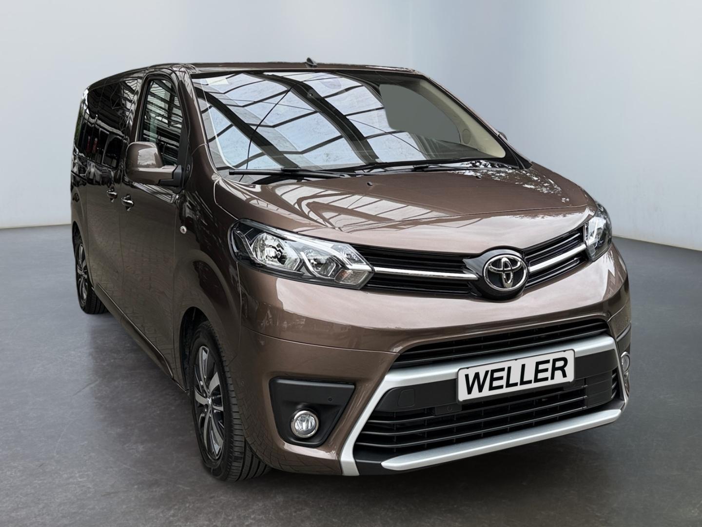 Toyota Proace Verso 2.0 D-4D L1 Team D *Navi*CAM*SHZ*LM