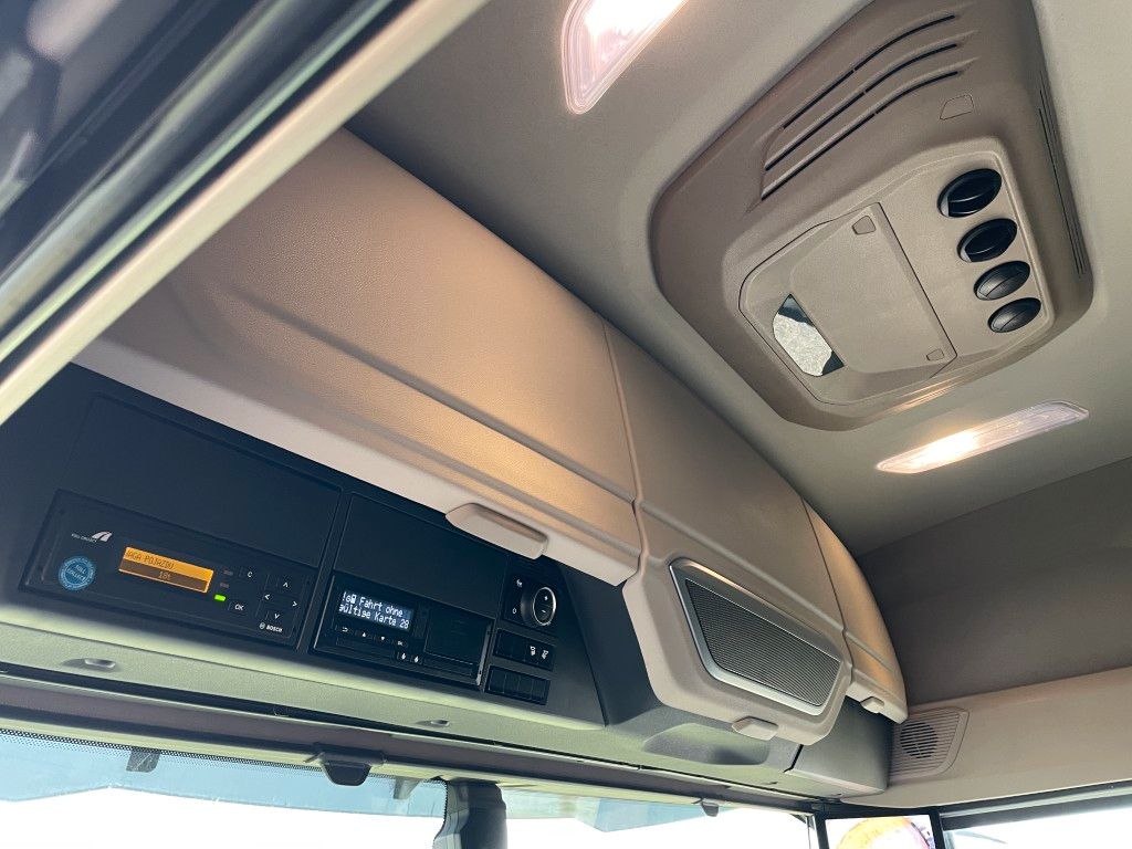 Fahrzeugabbildung DAF FT XG 480