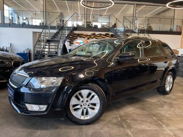 Skoda Octavia Combi Joy *1.HAND*PANO*ACC*NAVI*PDC*
