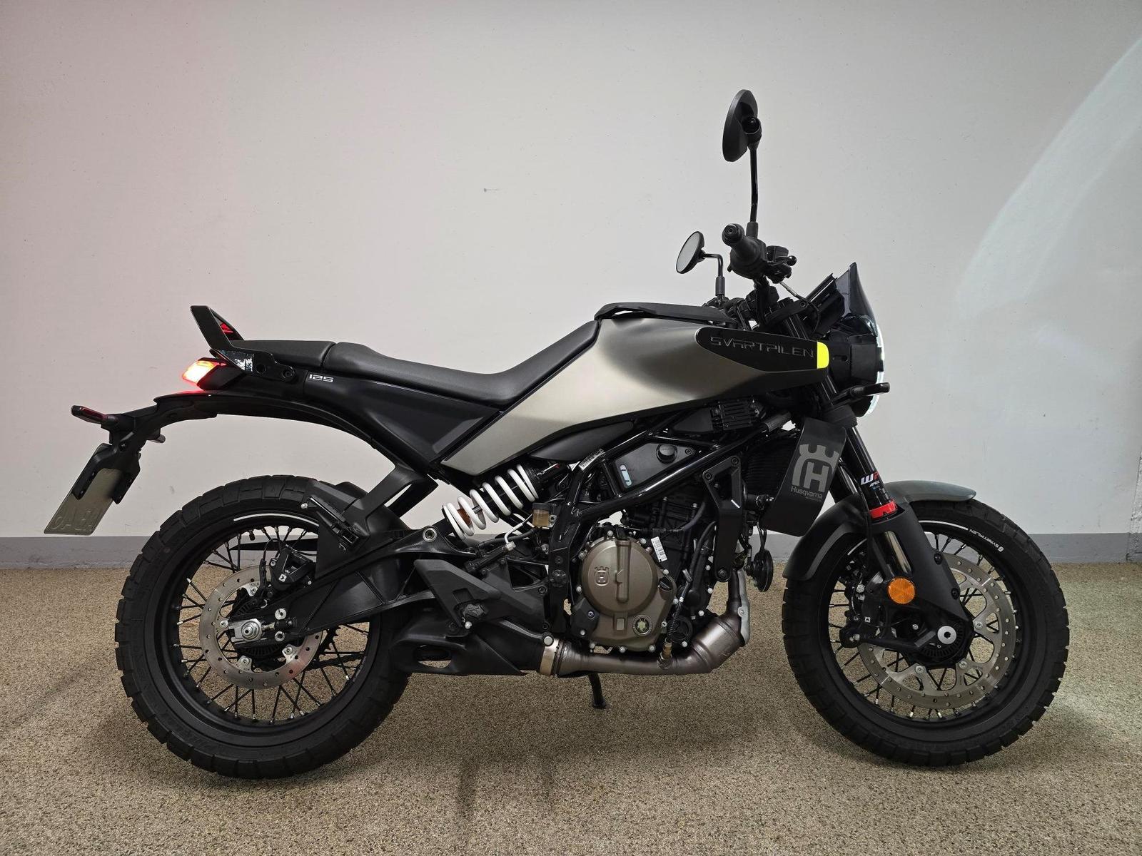 Husqvarna Svartpilen 125 2024