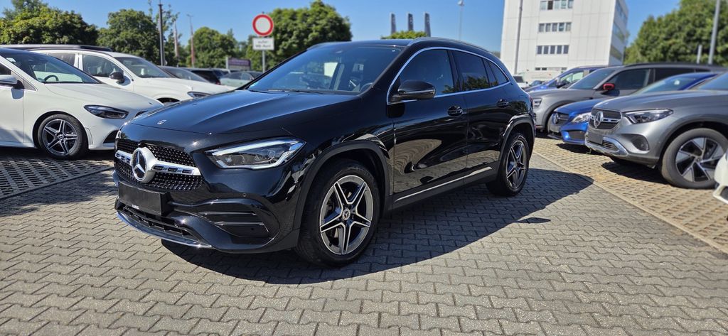 Image of Mercedes-Benz GLA 250