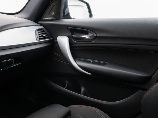 Foto Nummer 31: BMW 120d
