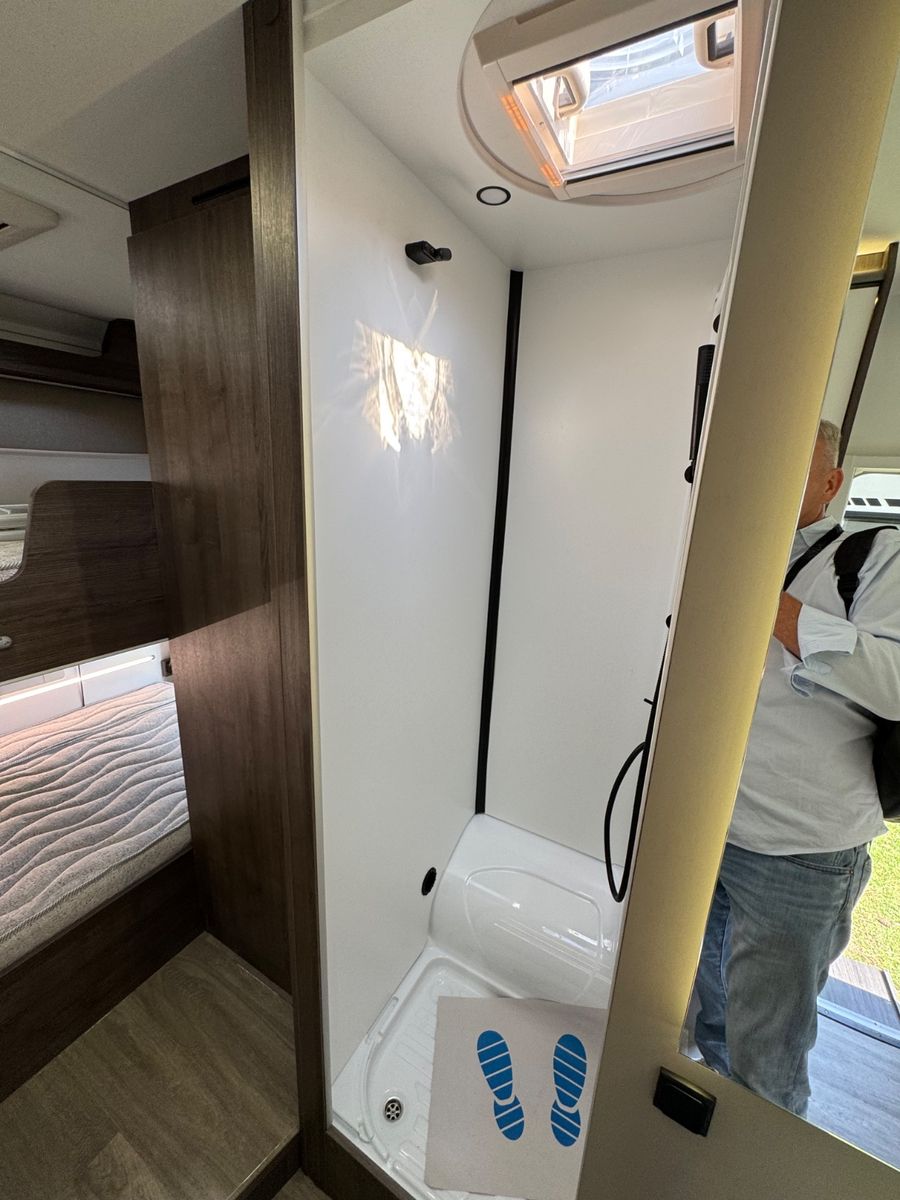 Fahrzeugabbildung Benimar Tessoro 425 neuer Grundriss Md. 26