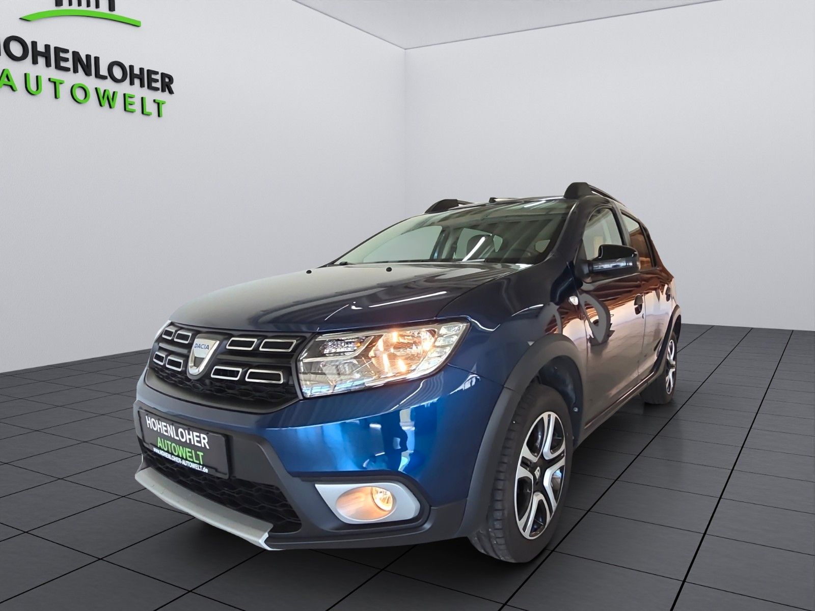 Gebrauchtwagen Dacia Sandero Sandero Stepway Celebration*Klima*Navi*PDC* in Künzell