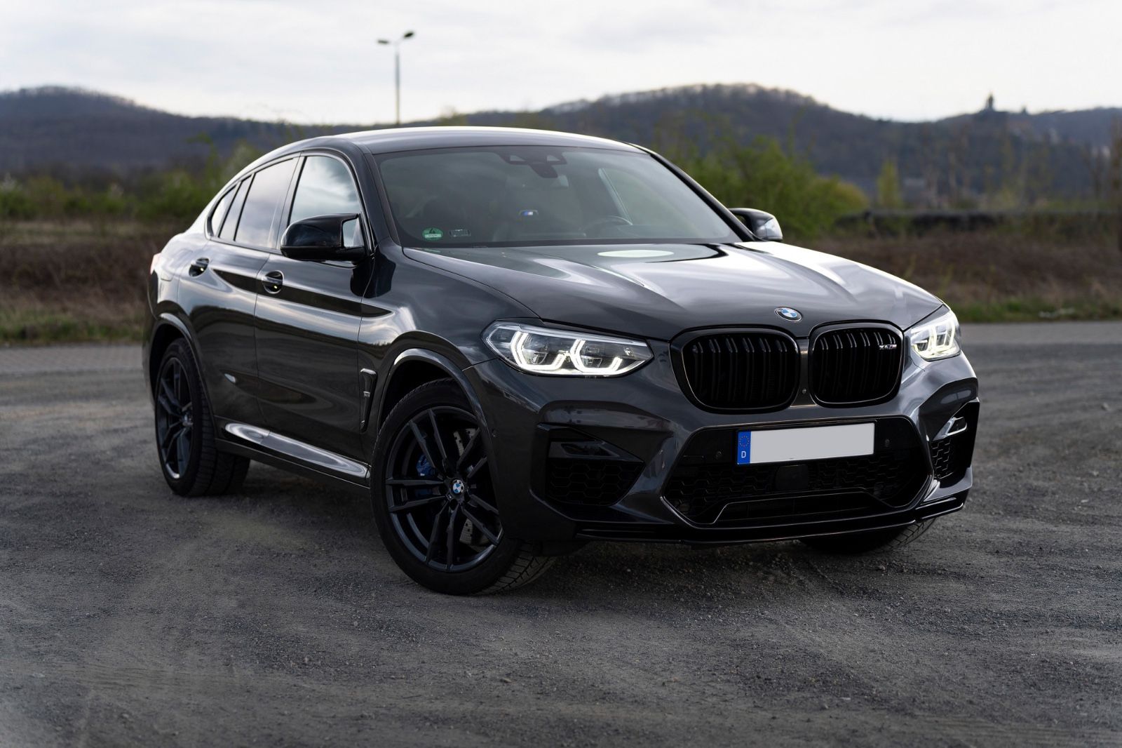 BMW X4 M Competition/M Drivers/HUD/AHK/360°/xDrive