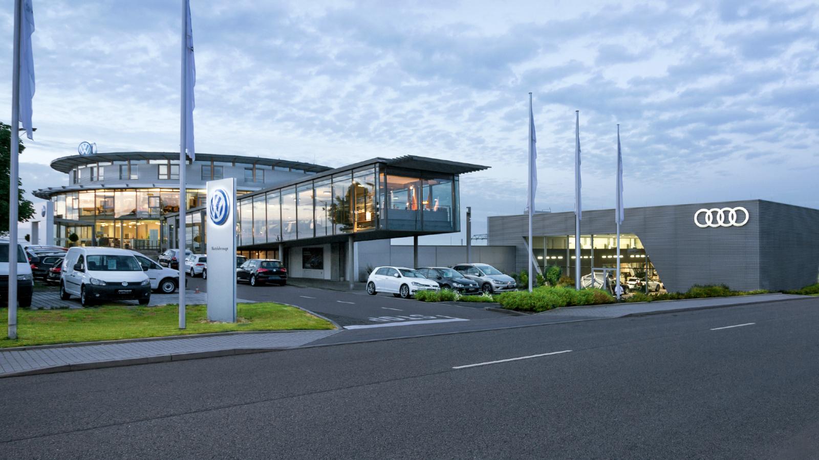 showroom-image-main