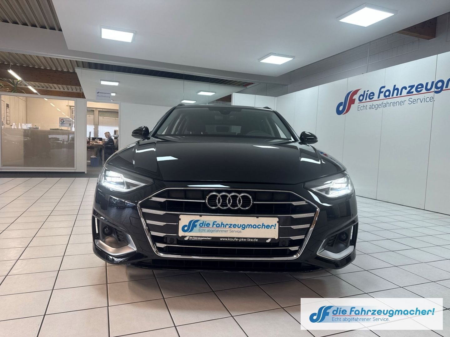 Fahrzeugabbildung Audi A4 Avant 35 TDI advanced 2.0 EU6d Navi LED 3-Zon