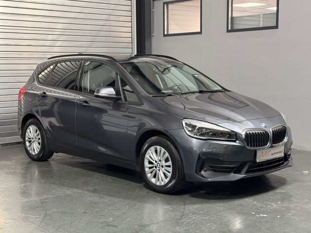 BMW 218 Active Tourer/Navi/Pano/AHK/Cam