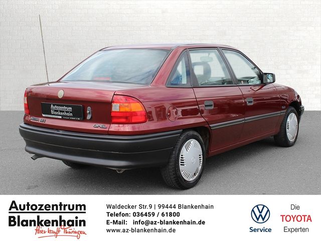 Astra GLS  Sunshine  /  Wasserpumpe & Zahnriemen