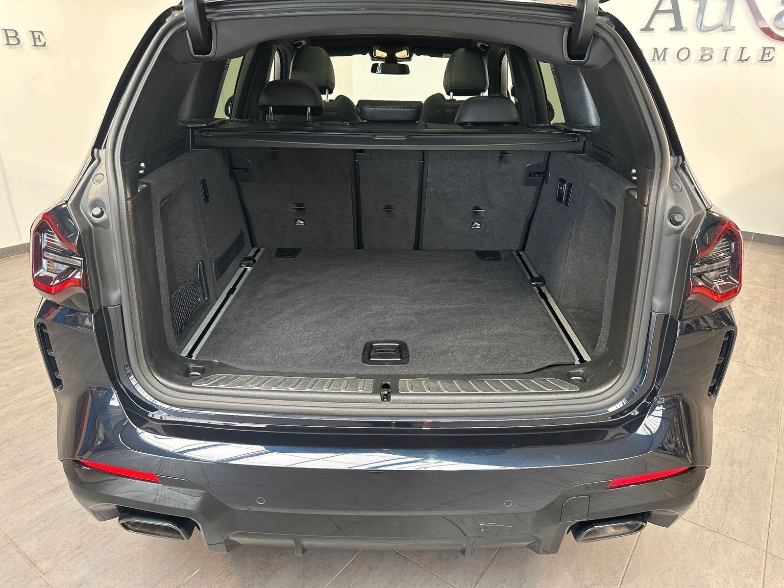 Fahrzeugabbildung BMW X3 xDrive30d M-Sport NAV+LED+PANO+AHK+HUD+360°