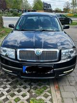 Skoda Superb 2.5 V6 TDI  - Skoda Superb: 2.5