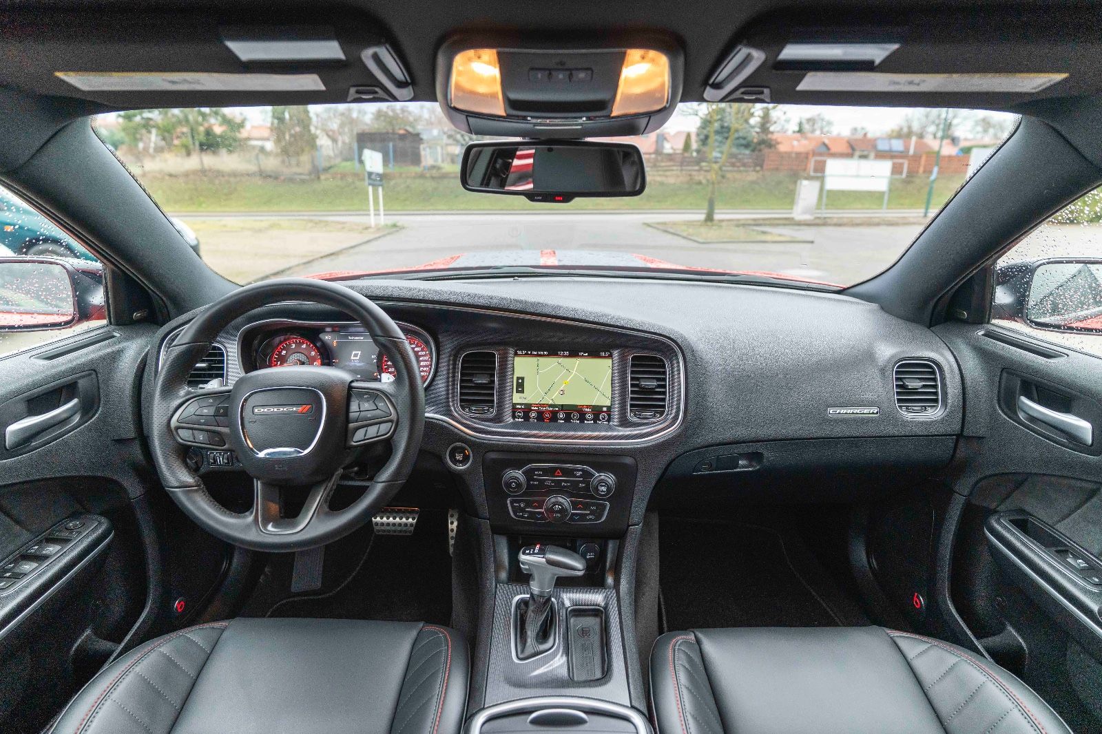 Fahrzeugabbildung Dodge Charger 5,7L R/T KAM NAV BLACKTOP CARPLAY ALPIN