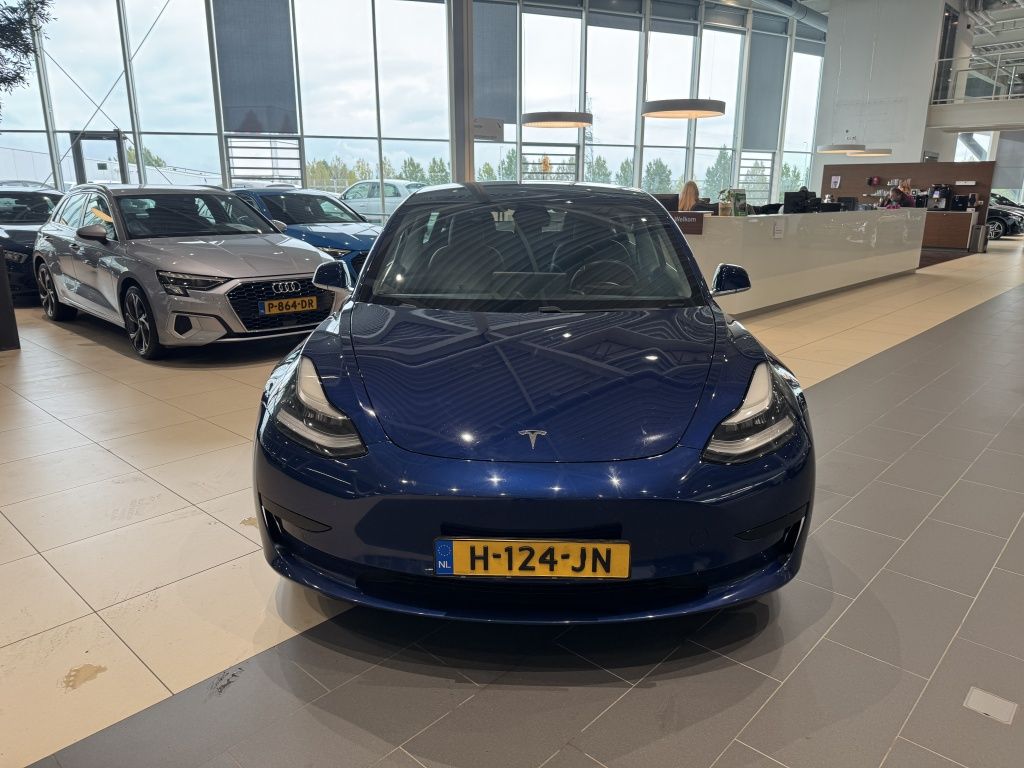 Tesla Model 3 Standard RWD Plus 60 kWh imagem 2