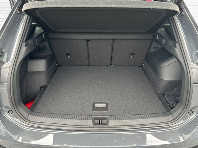 Fahrzeugabbildung Volkswagen Tiguan R-Line 2.0 TDI SCR 4MOTION 193 PS DSG AHK