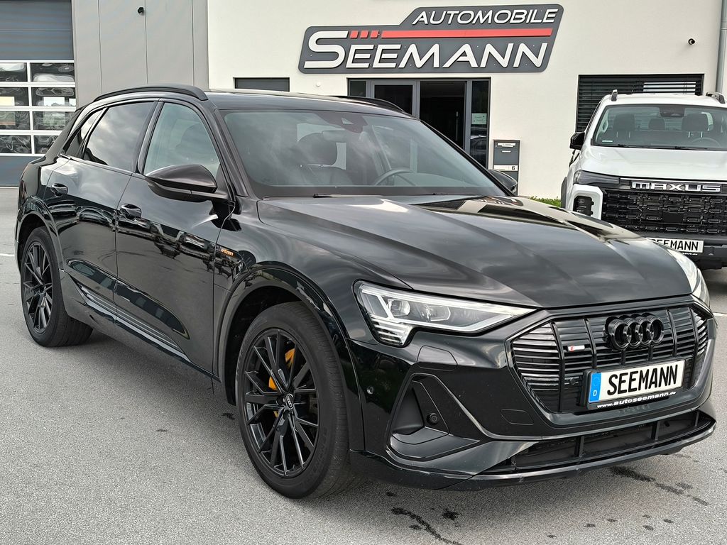 Image of Audi e-tron