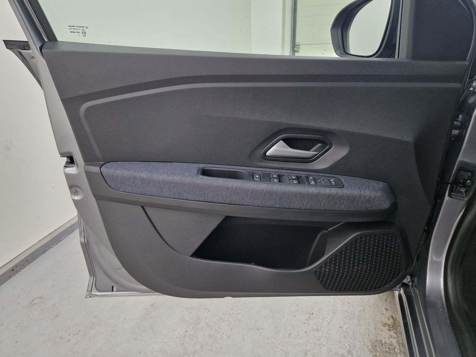 DACIA Sandero Eco-G 120 Expression Winter Benzin&Gas – Bild 31