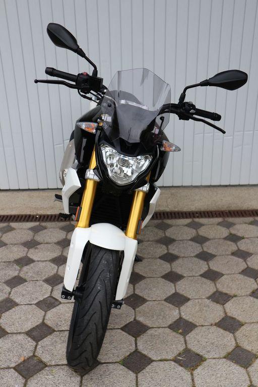 BMW G310R 