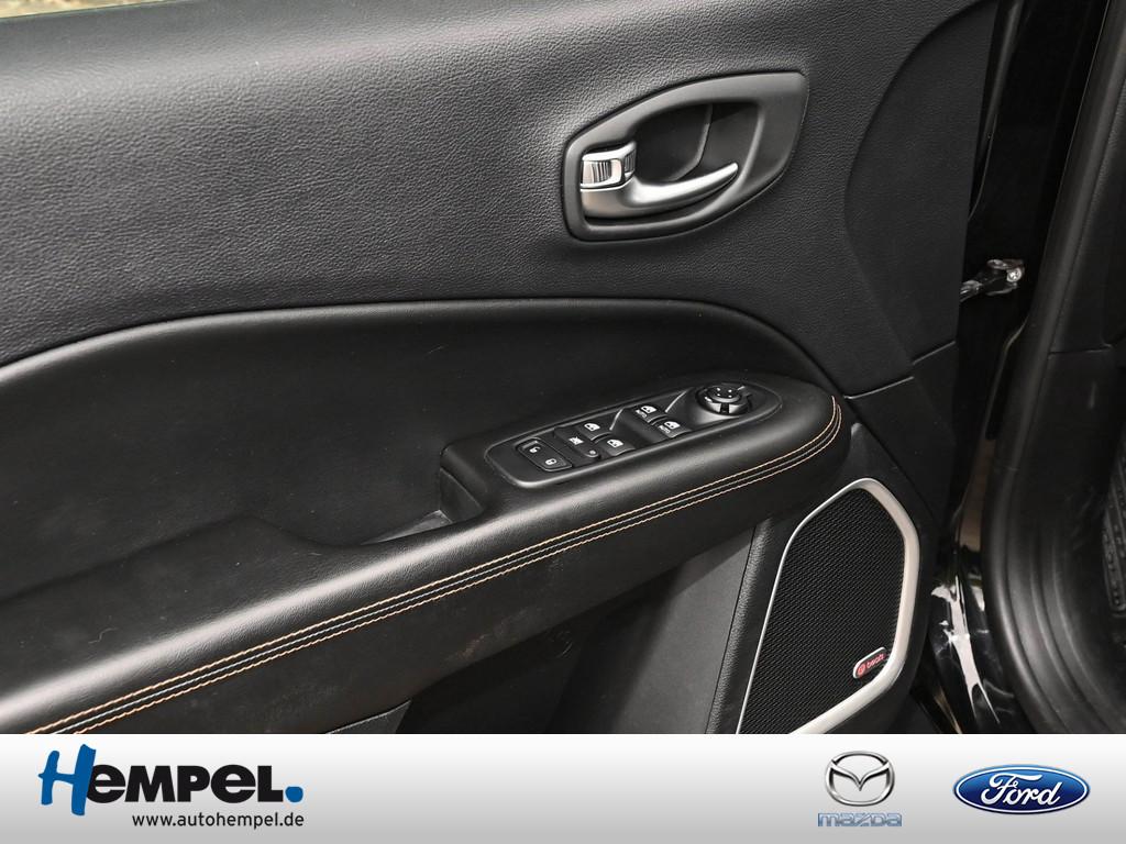 Jeep Compass 1.4 Limited PDC SHZ KAMERA XENON NAVI