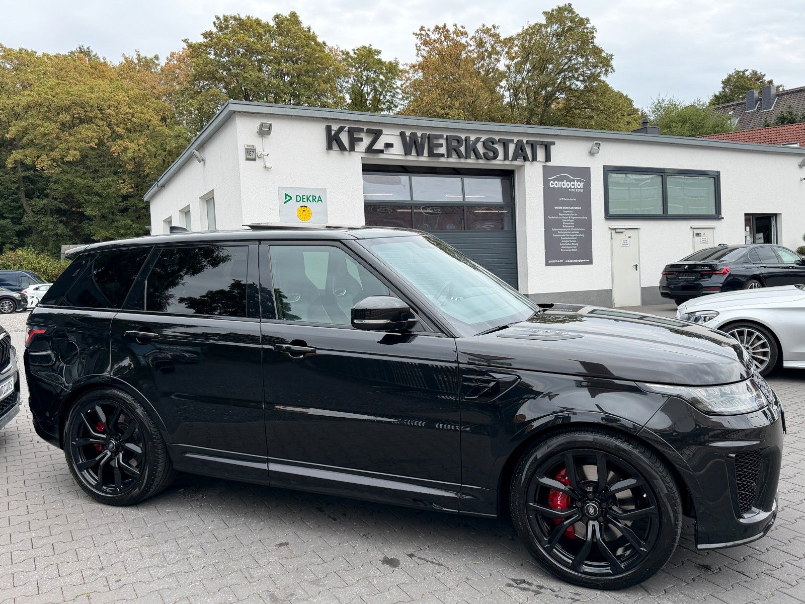 Land Rover Range Rover Sport SVR Aut. 1 Hand - /// foto 6