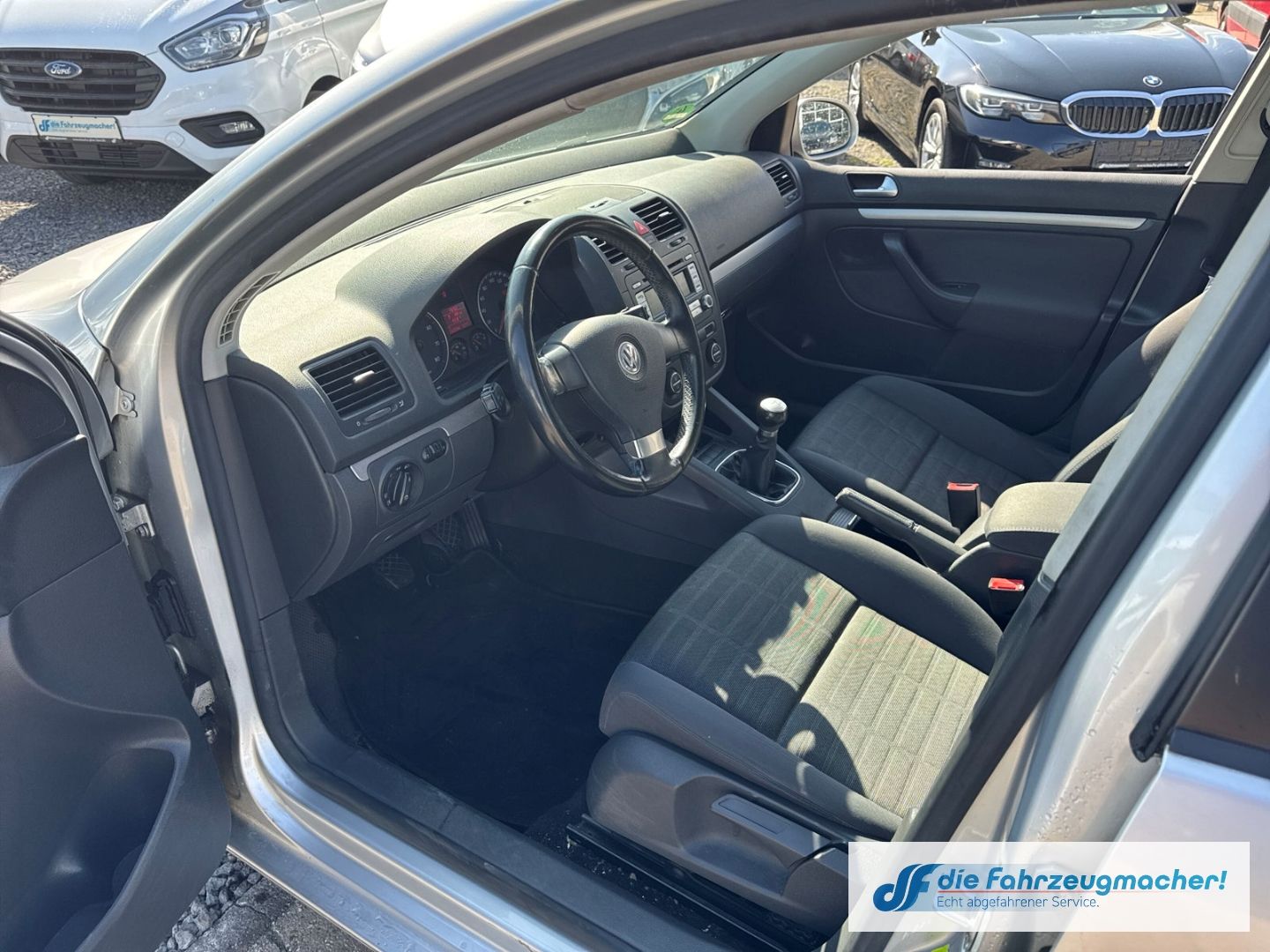 Fahrzeugabbildung Volkswagen Golf V 1,4 Tour ohne Rost Klimaau.  PDC*EXPORT