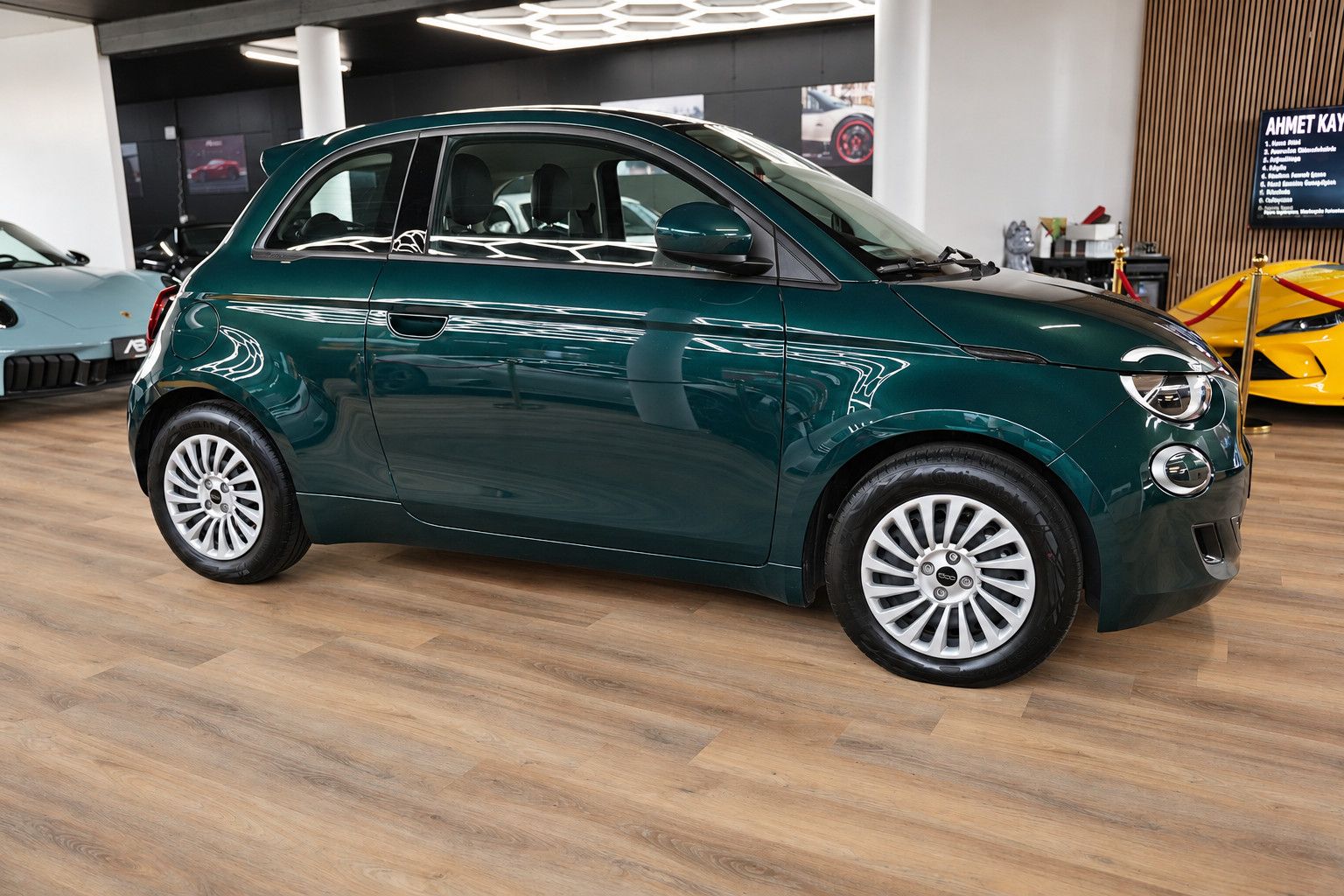 Fahrzeugabbildung Fiat 500 e Action *Klima*Sonderlackierung*Bluetooth