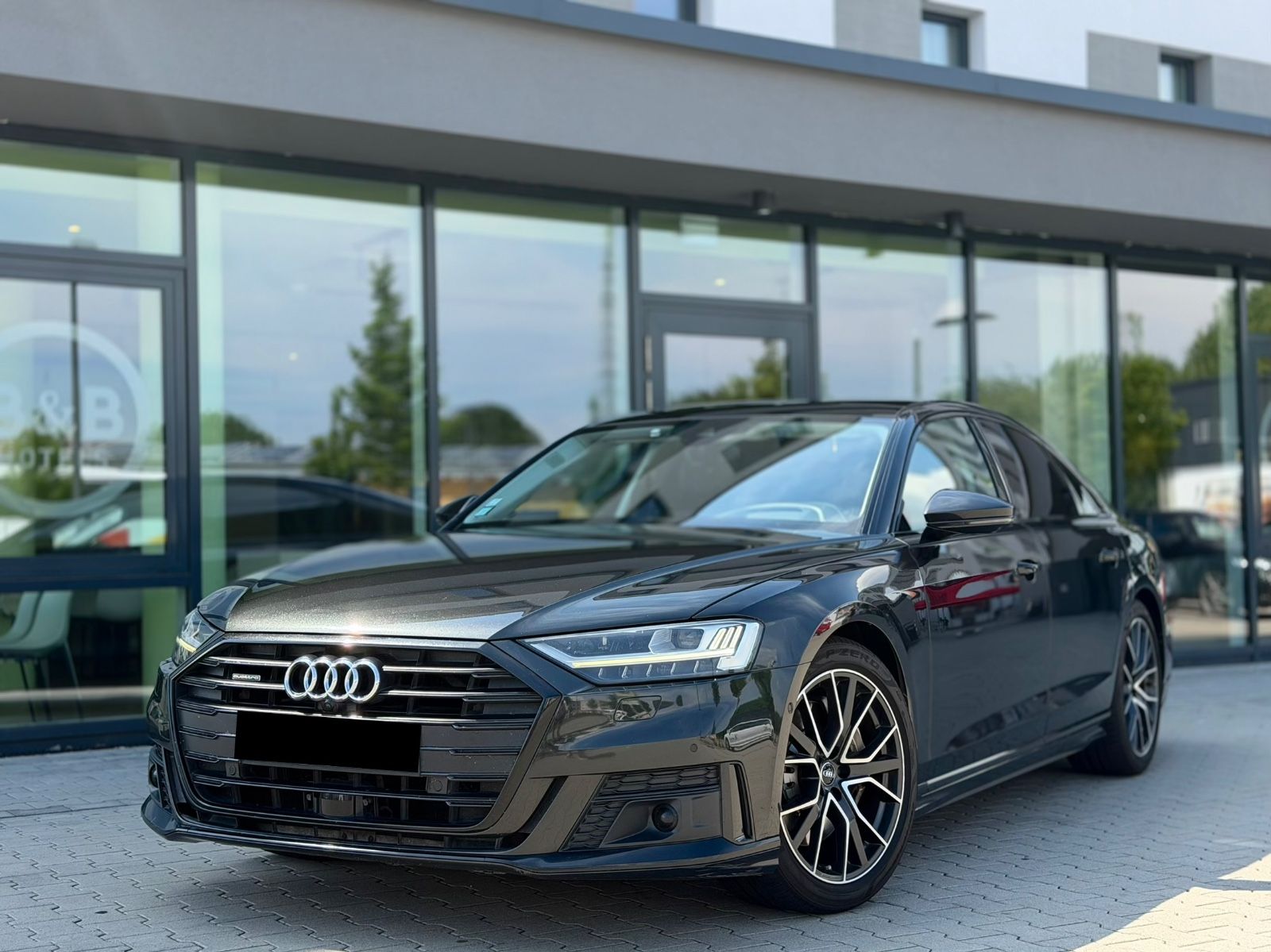 AUDI A8 L 55 TFSI quattro tiptronic -