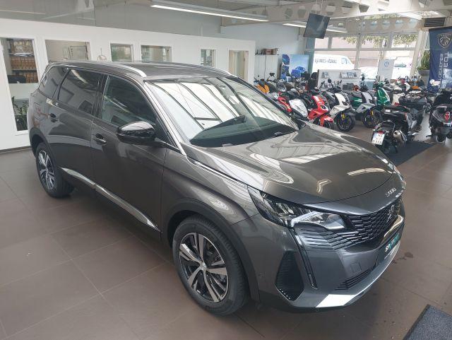 Peugeot 5008 Allure Pack 130 EAT8 Sitzheizung