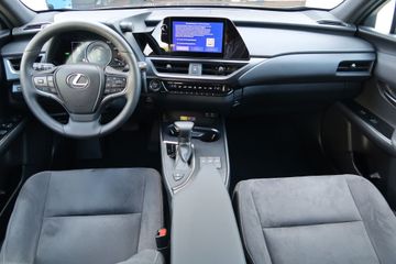 Lexus UX - 12