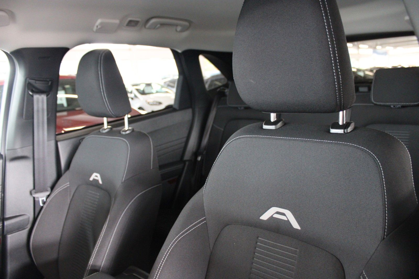 Fahrzeugabbildung Ford Kuga PHEV ACTIVE NAVI Kamera Winter Paket