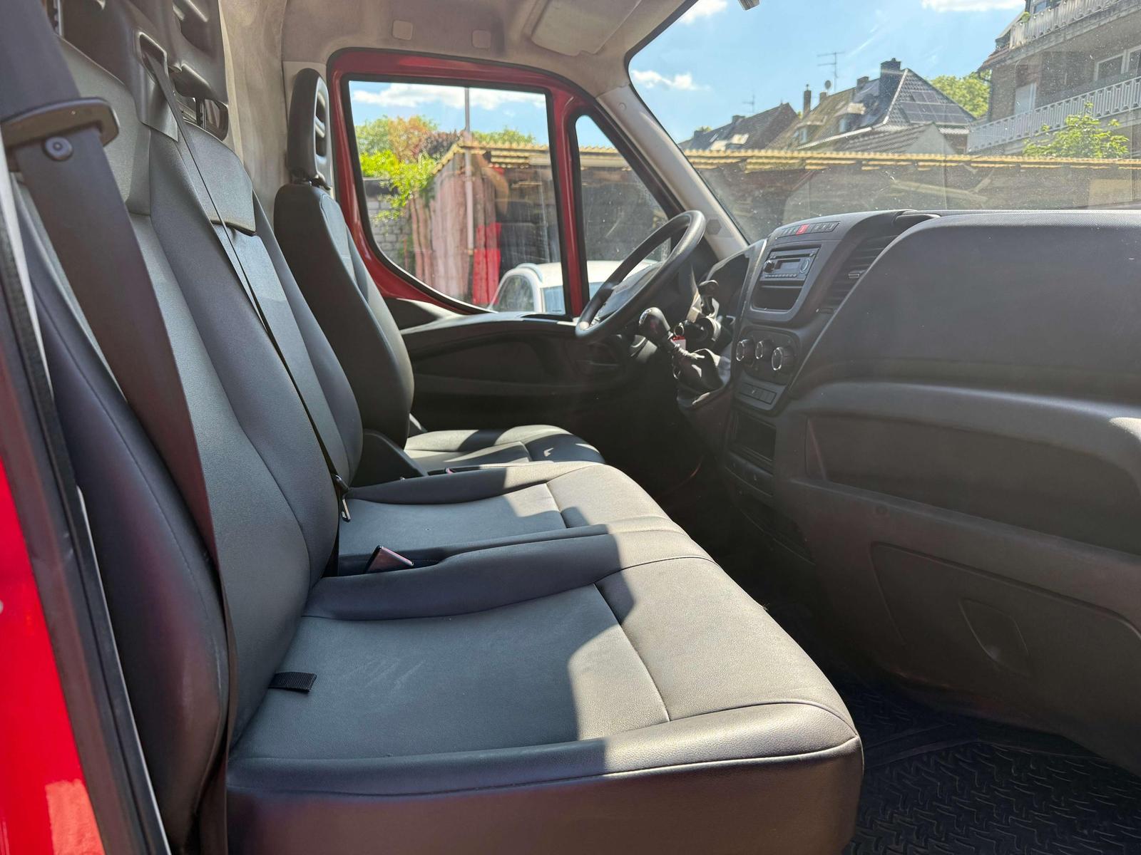 Iveco Daily HKa 35 S ... V Radstand 3520 L