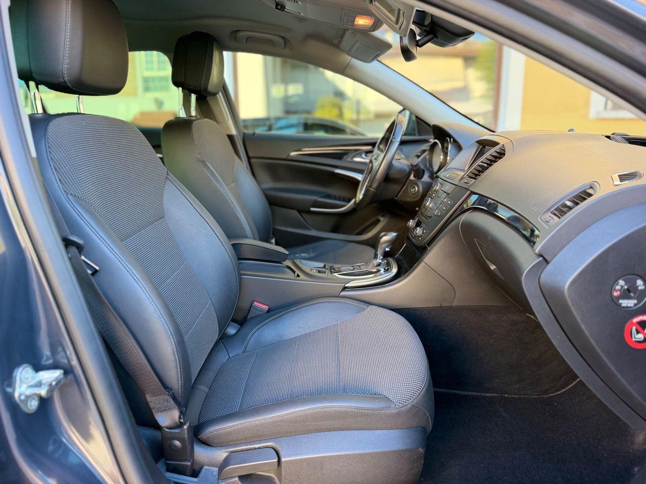 Opel Insignia 2013 — photo 13
