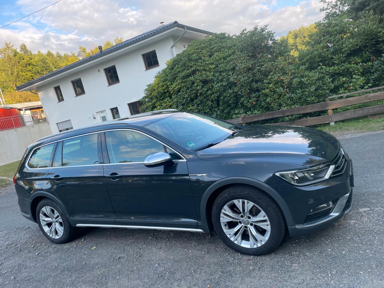 Volkswagen Passat Alltrack  4Motion  2.0 TDI AHK LED 1-Hand