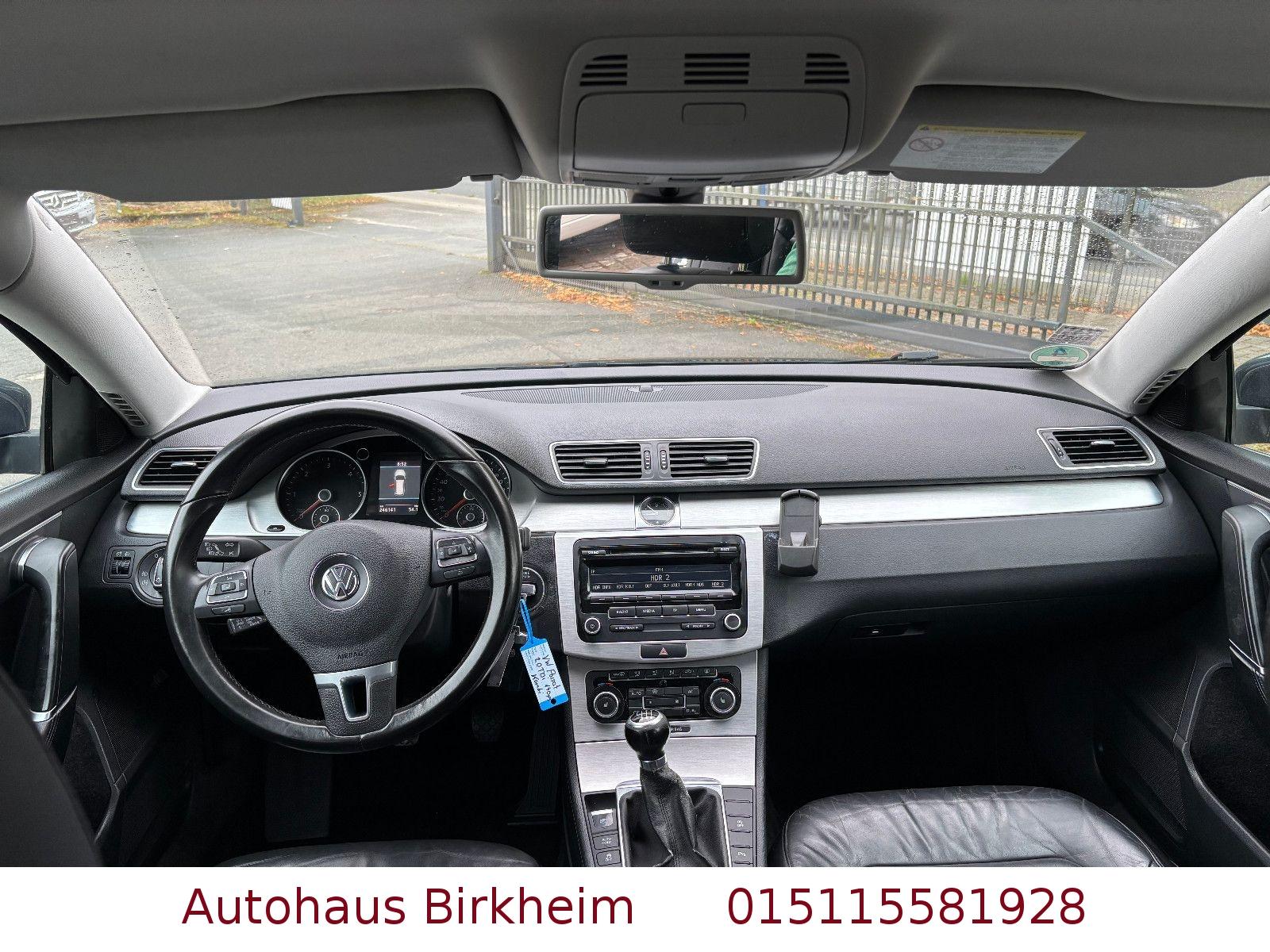 Volkswagen Passat 2011 — photo 10
