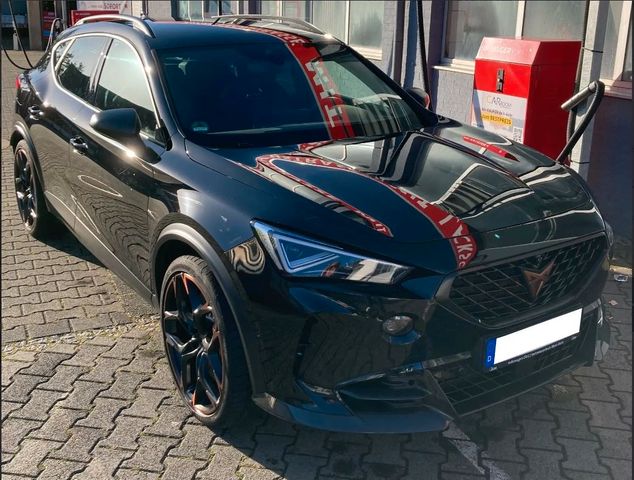 Cupra Formentor VZ5 4Drive 2.0 TSI 287KW/390 PS