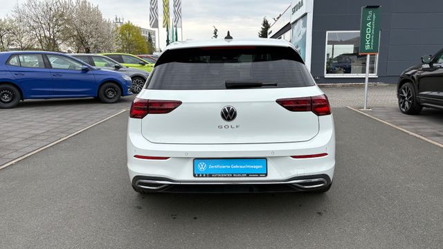 Foto Nummer 4: VW Golf